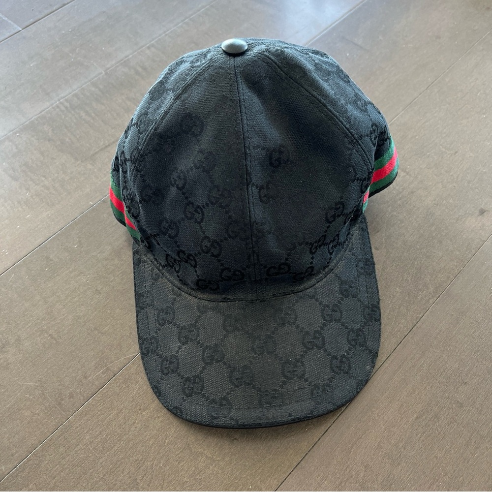 Gucci men’s baseball cap hat GG logo monogram web ball hat size medium m